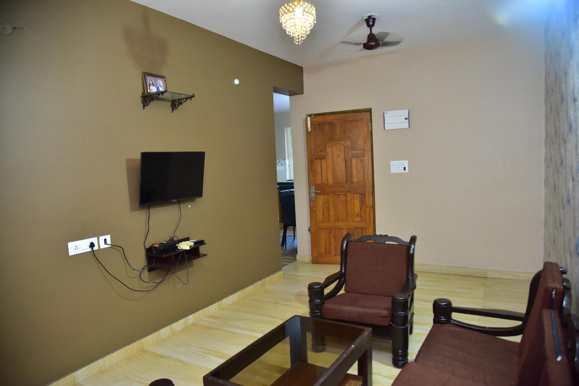 Fieldstone Lovely 2 Bhk Ac Apartment Talaulim الغرفة الصورة